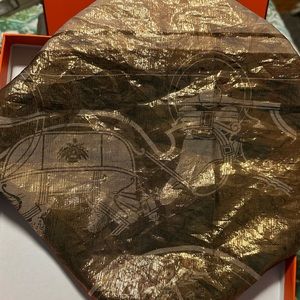 HERMES Carre 65 Scarf - Gold